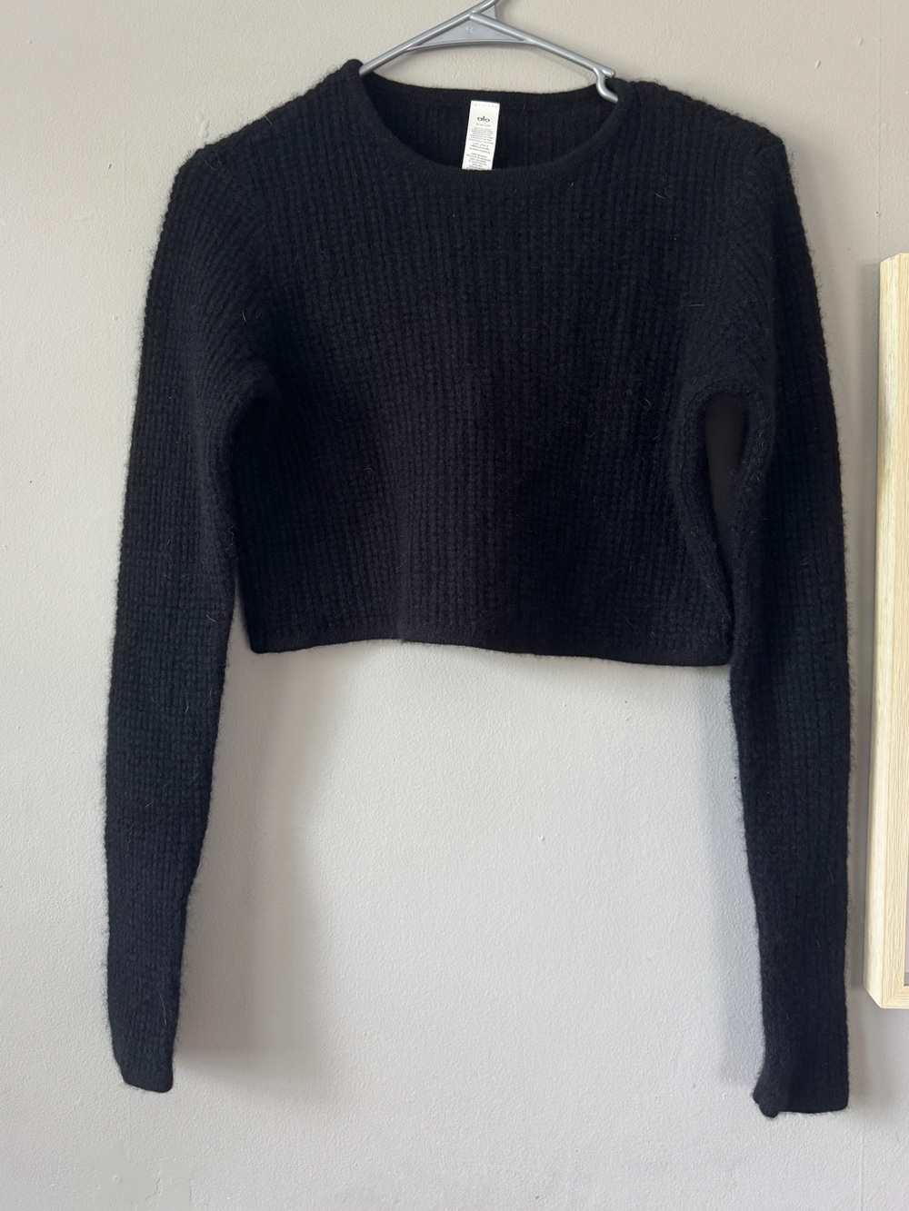 ALO Cashmere Plush Waffle Cropped Long Sleeve